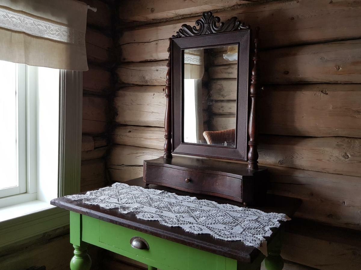 Вилла Bakarstuo, Utpa Neset Trofors Экстерьер фото